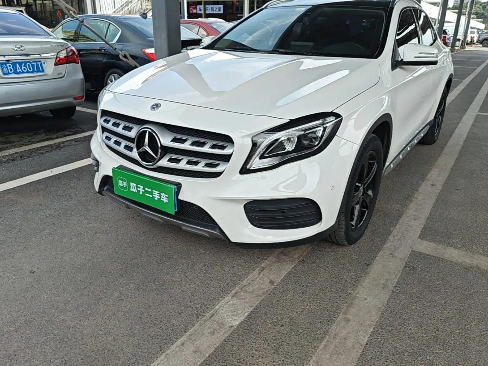 Mercedes-Benz GLA 2019 GLA 200 Fashion Model — миниатюра 8