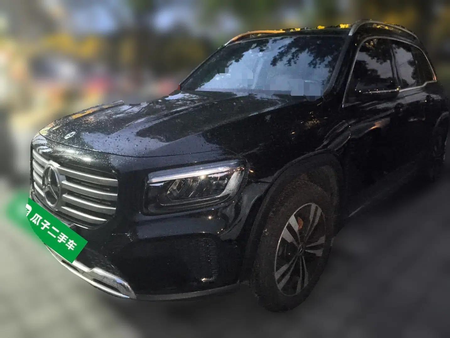 Mercedes-Benz GLB 2023 Refreshed GLB 200 Dynamic Edition — миниатюра 1