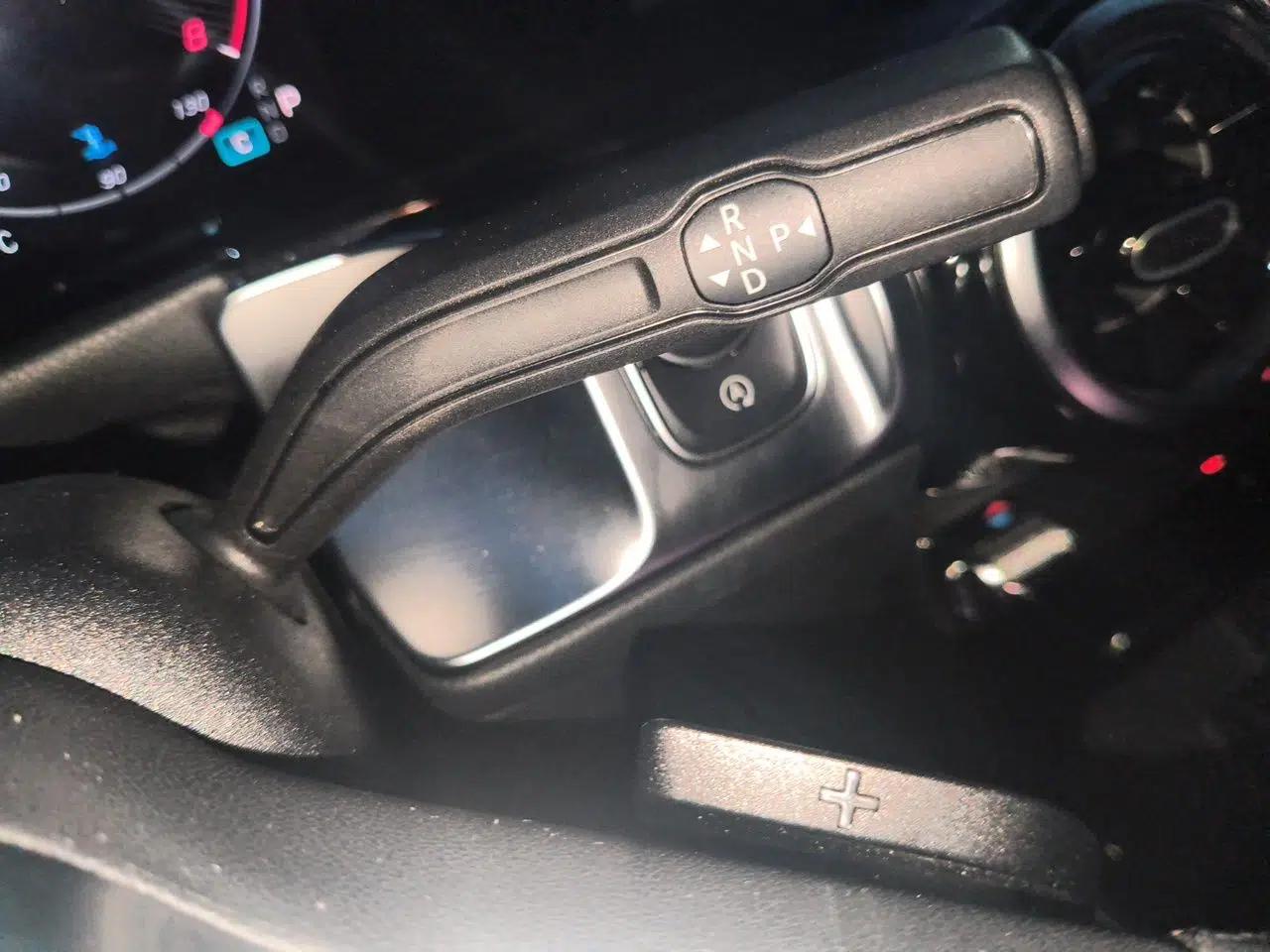 Mercedes-Benz GLB 2023 Refreshed GLB 200 Dynamic Edition — миниатюра 14