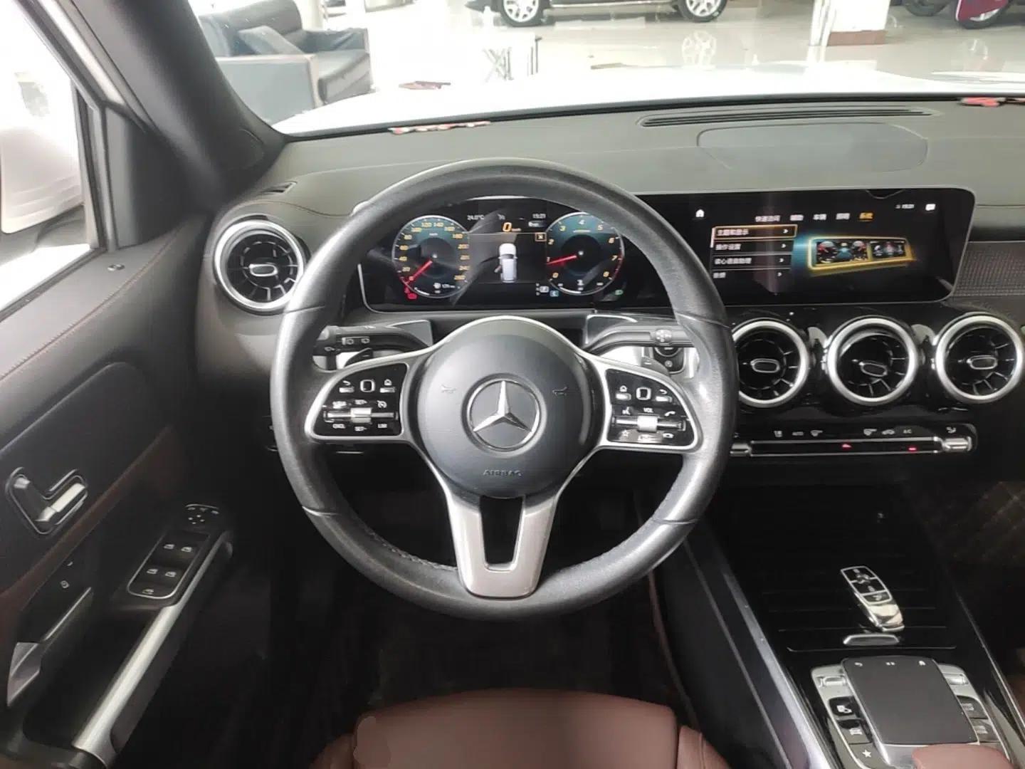 Mercedes-Benz GLB 2020 GLB 200 Dynamic Edition — миниатюра 18