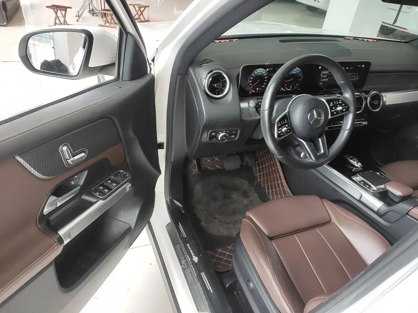 Mercedes-Benz GLB 2020 GLB 200 Dynamic Edition — миниатюра 23