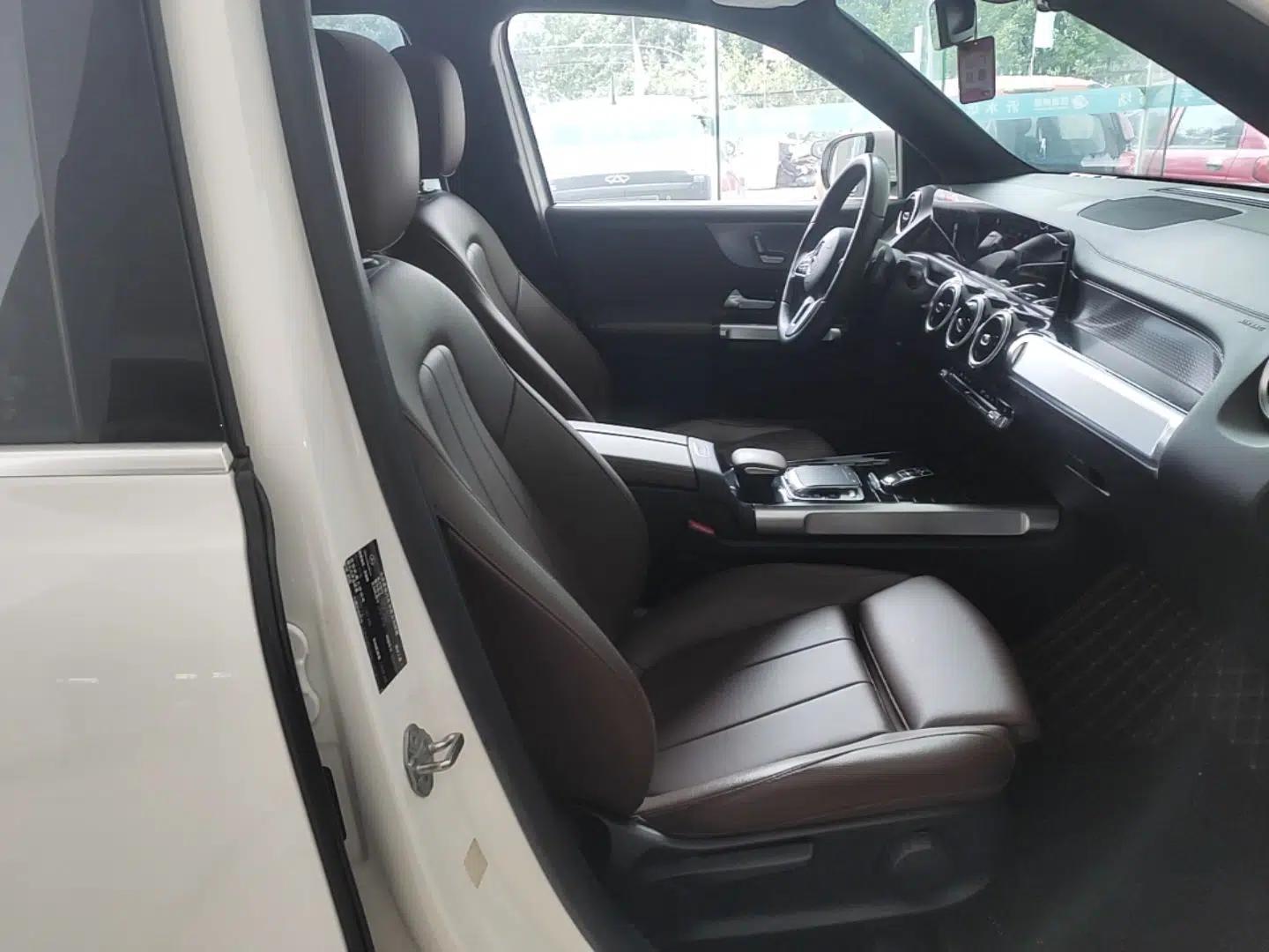 Mercedes-Benz GLB 2020 GLB 200 Dynamic Edition — миниатюра 24