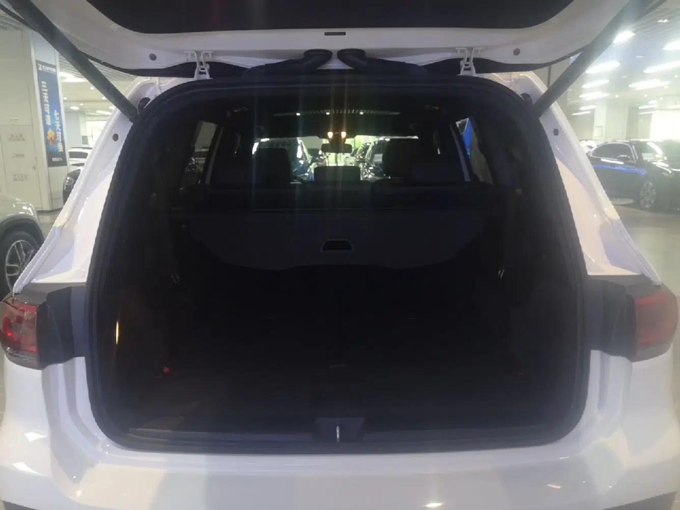 Mercedes-Benz GLB 2023 GLB 220 Fashion Model — миниатюра 22