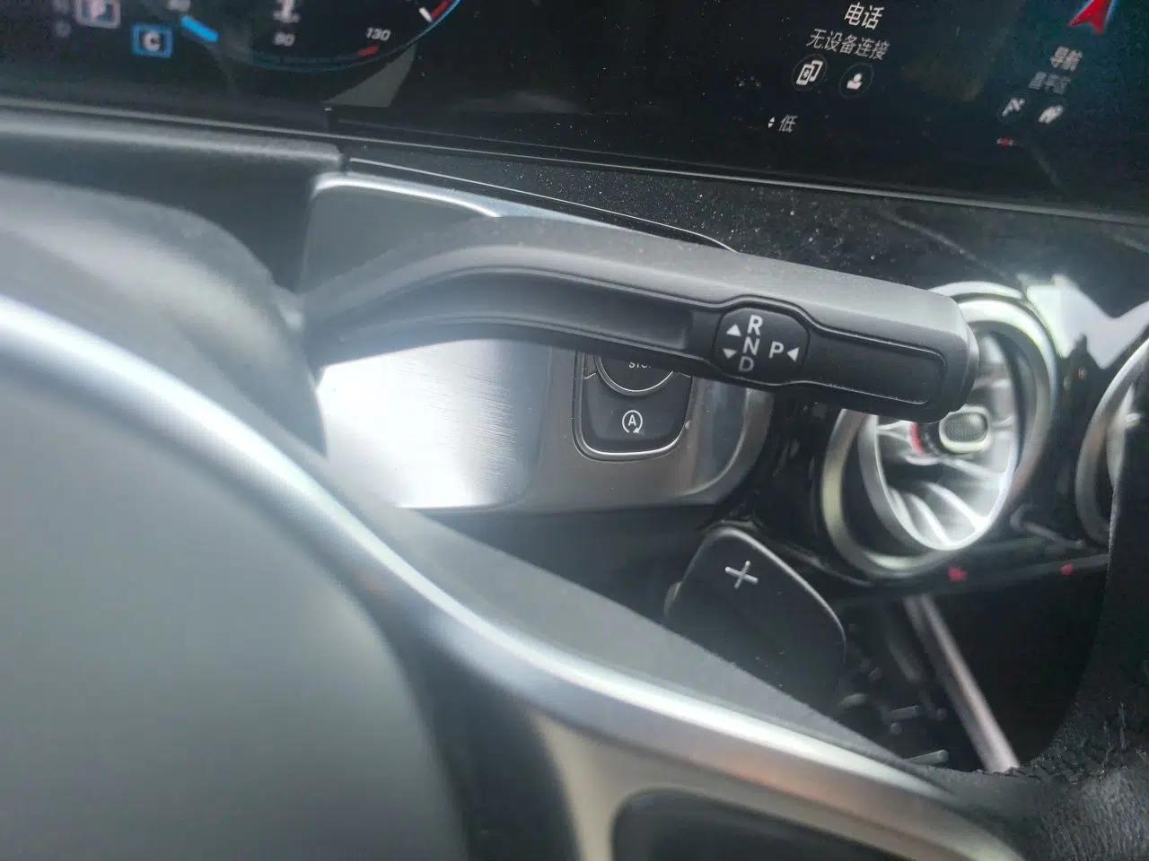 Mercedes-Benz GLB 2022 Updated GLB 200 Fashion Edition — миниатюра 14