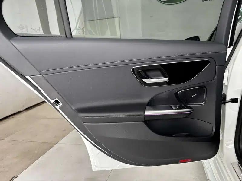 Mercedes-Benz C-Class PHEV 2025 C 350 eL — миниатюра 16