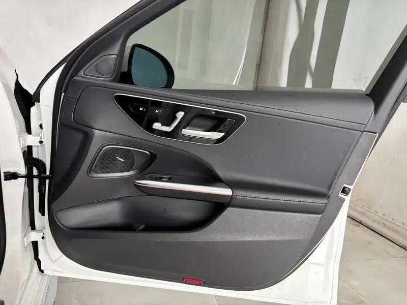 Mercedes-Benz C-Class PHEV 2025 C 350 eL — миниатюра 29
