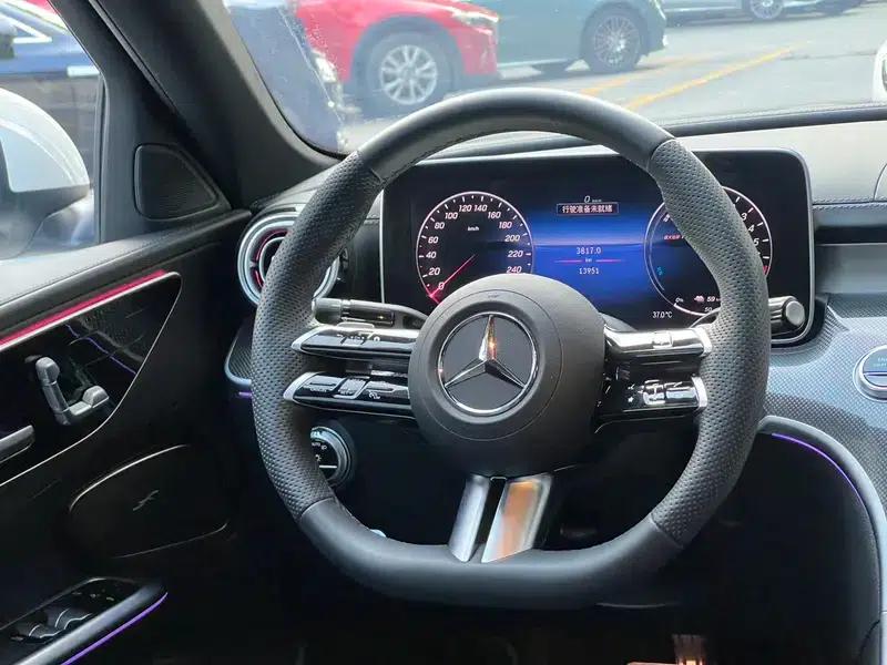 Mercedes-Benz C-Class PHEV 2024 Model, Third Facelift C 350 eL — миниатюра 16