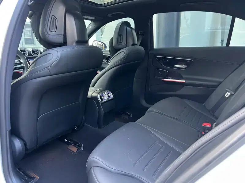 Mercedes-Benz C-Class PHEV 2024 Model, Third Facelift C 350 eL — миниатюра 23