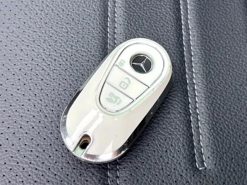 Mercedes-Benz C-Class PHEV 2023 C 350 eL — миниатюра 11