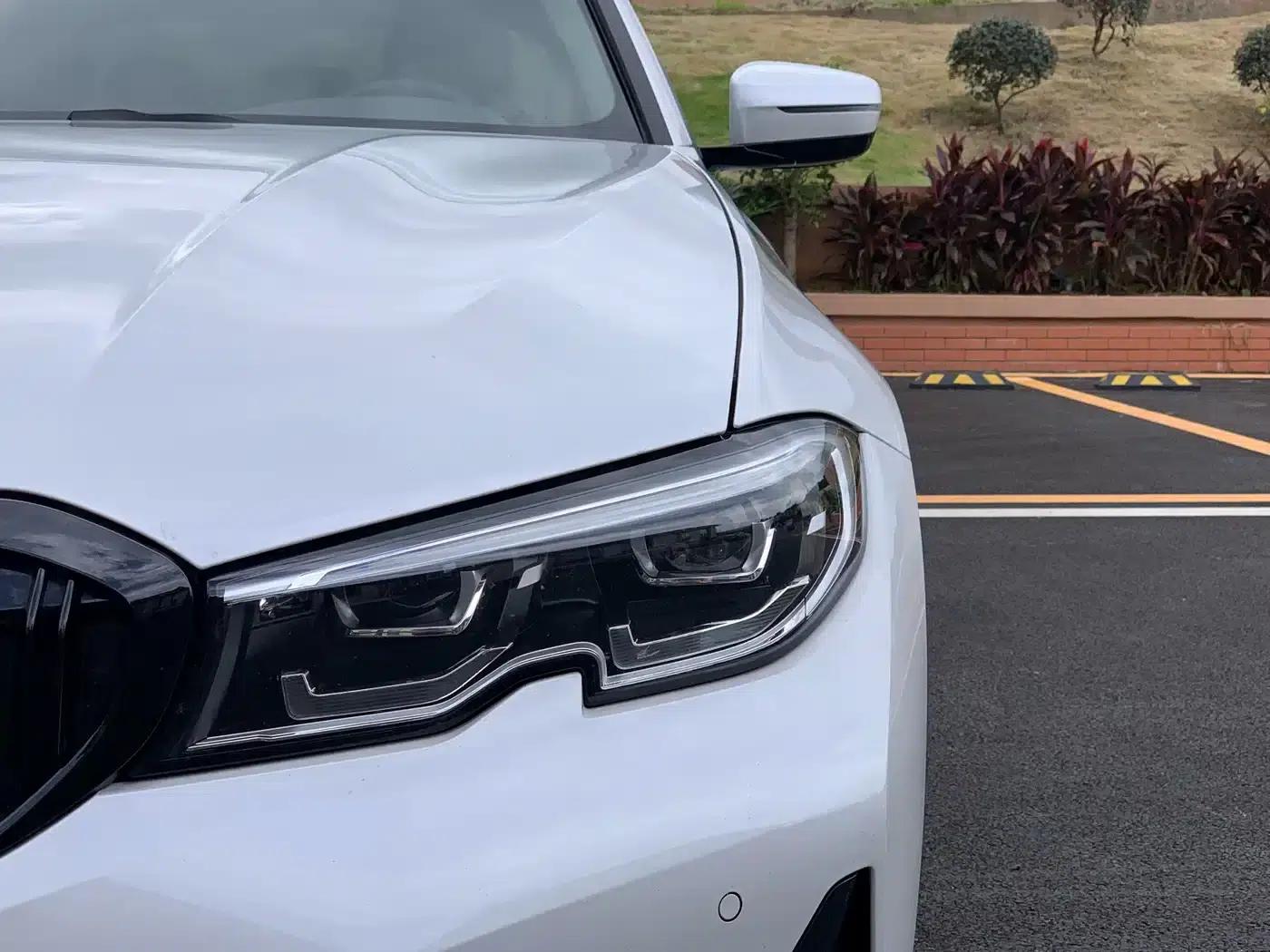 2022 BMW 3 Series 320i Sport Package — миниатюра 12