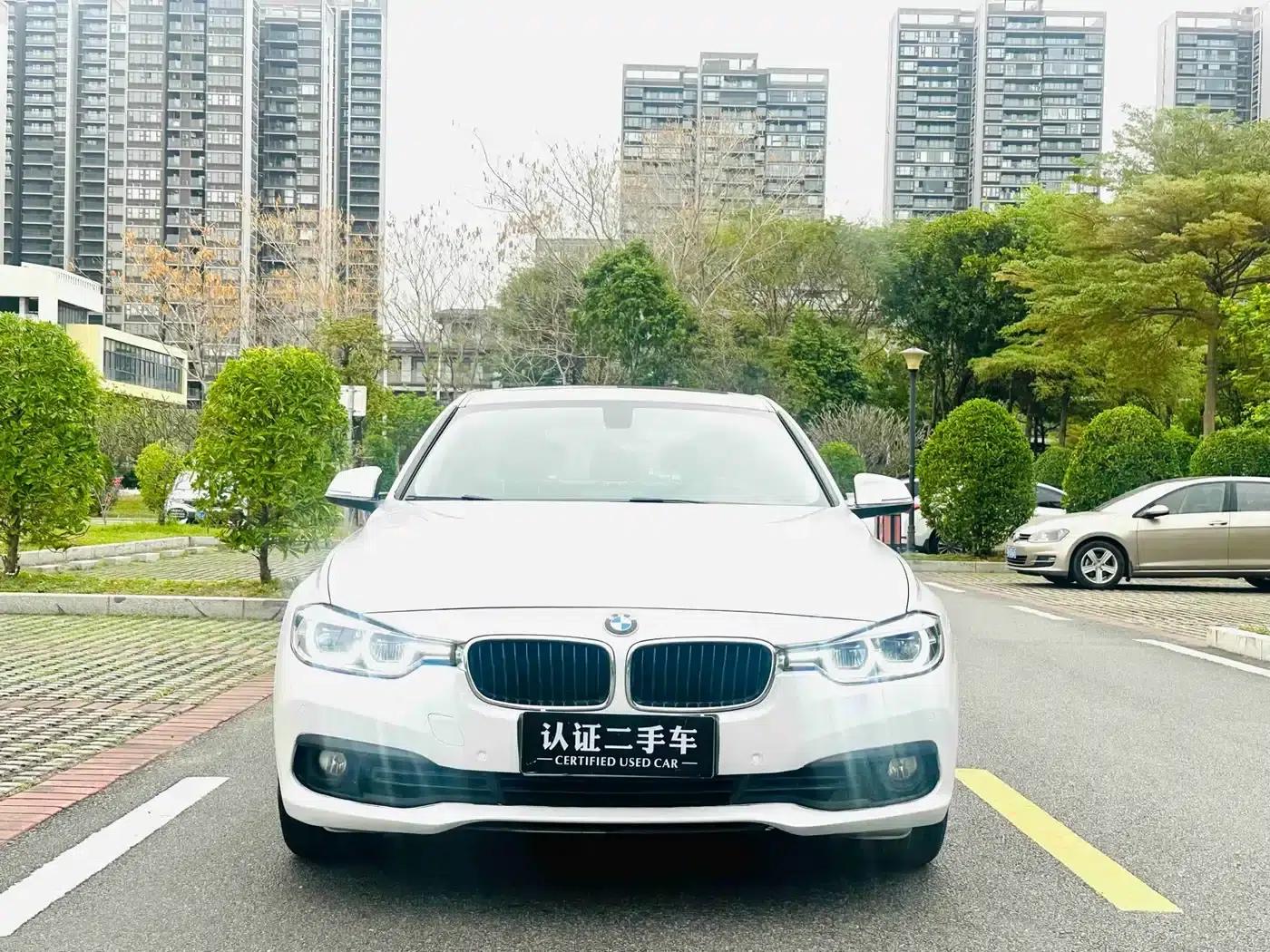 2017 BMW 3 Series 318i Fashion Edition — миниатюра 2