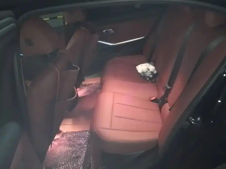 2025 BMW 3 Series 330Li Luxury M Sport Shadow Edition — миниатюра 11