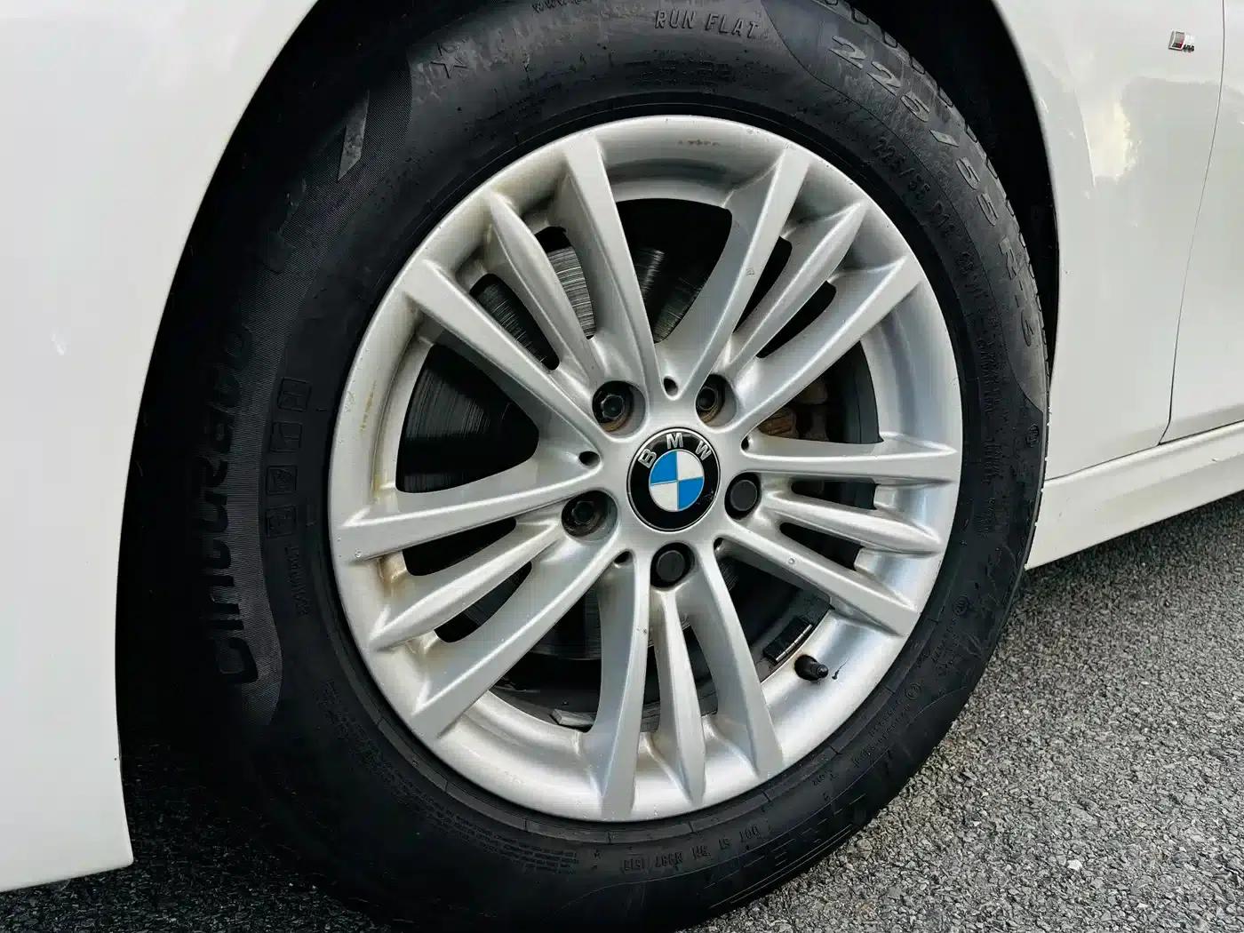 BMW 3 Series 2013 320Li Luxury Design Package — миниатюра 15