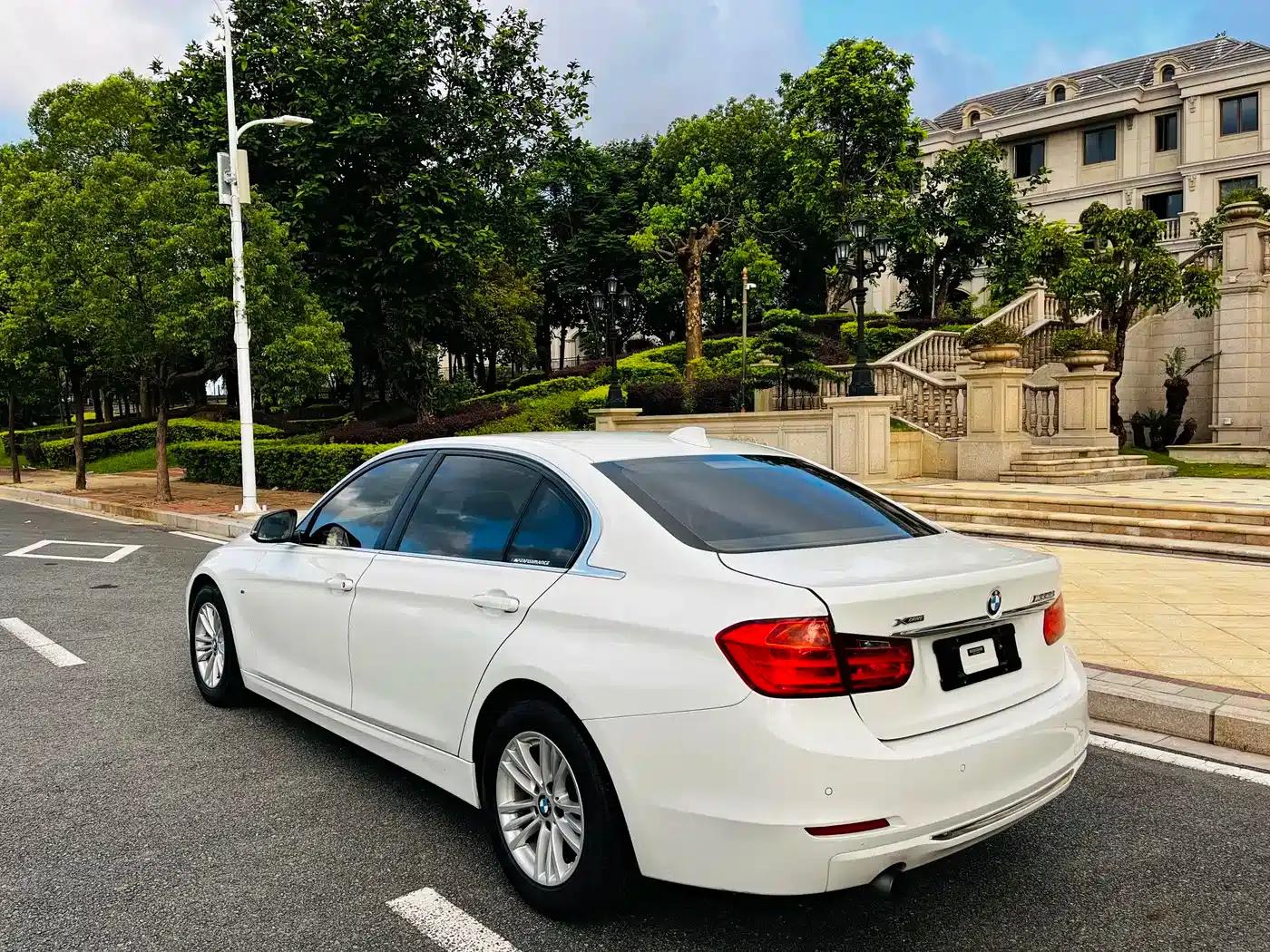 BMW 3 Series 2013 320Li Luxury Design Package — миниатюра 17
