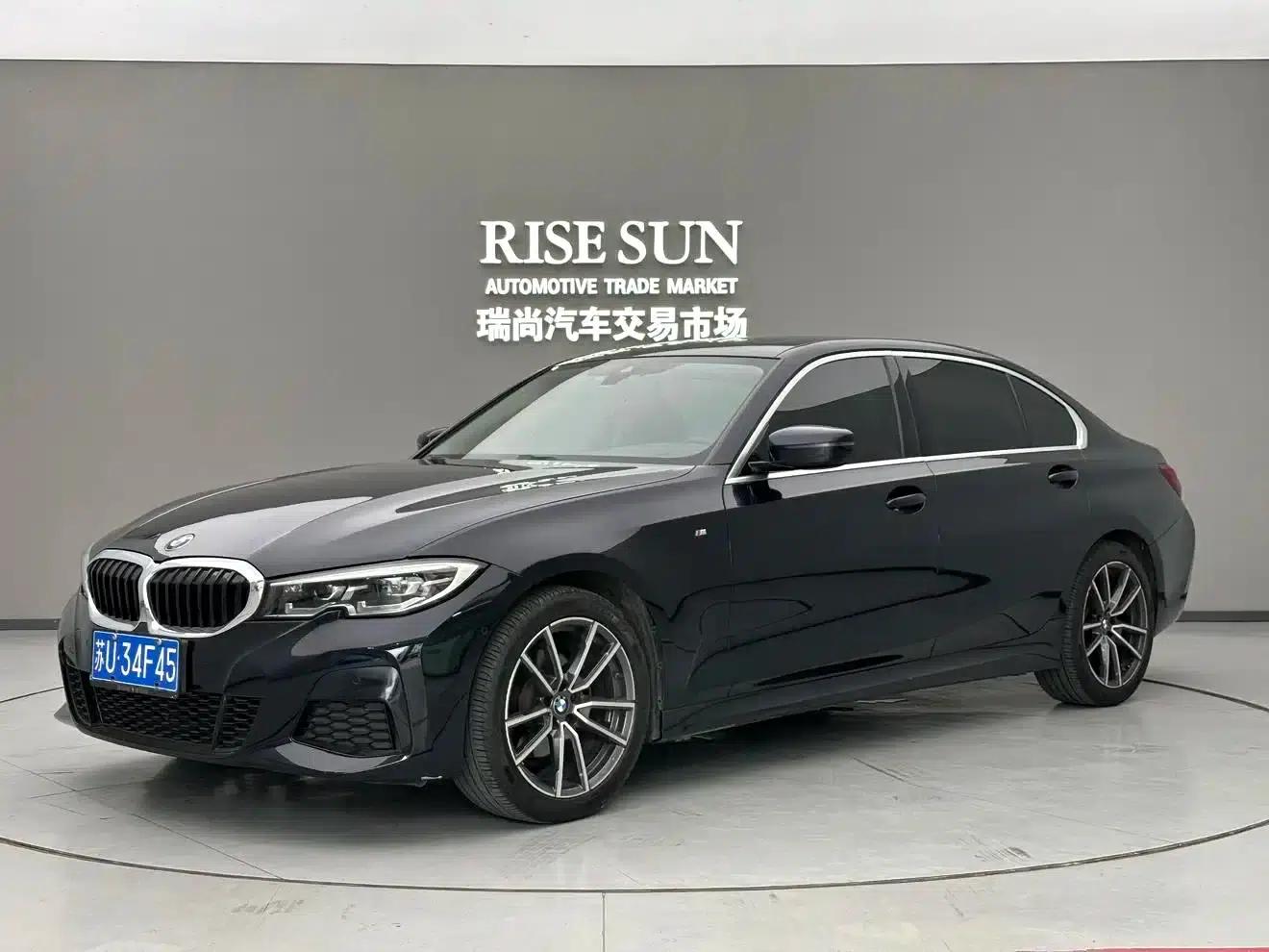 2022 BMW 3 Series 320Li M Sport Package — миниатюра 1