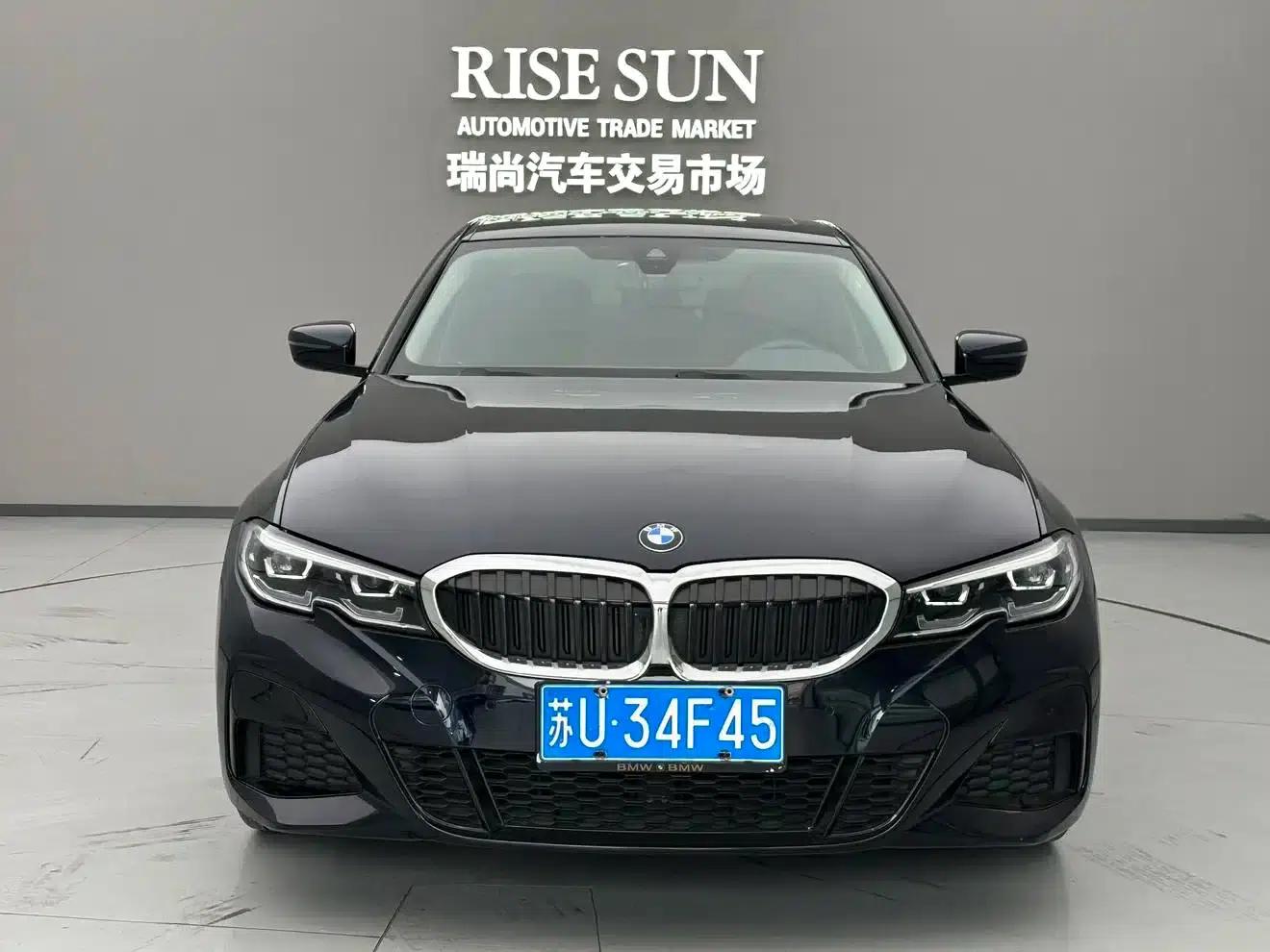 2022 BMW 3 Series 320Li M Sport Package — миниатюра 2
