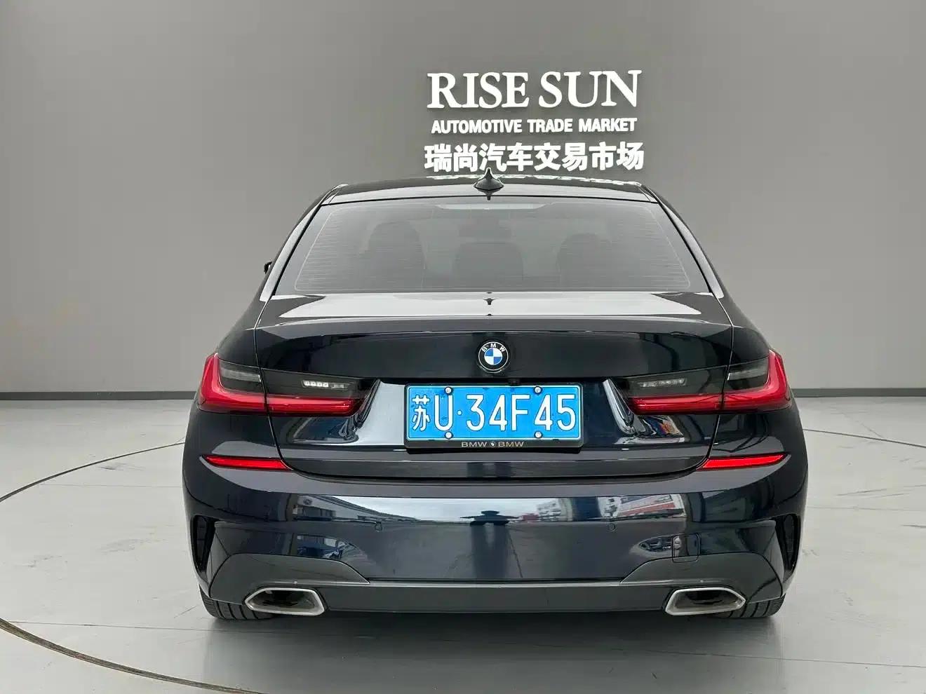 2022 BMW 3 Series 320Li M Sport Package — миниатюра 9