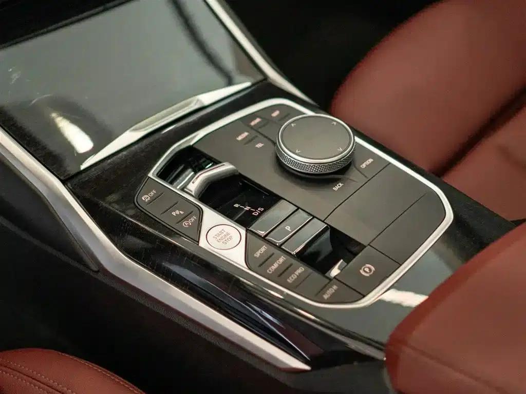2024 BMW 3 Series 325Li M Sport Package — миниатюра 13
