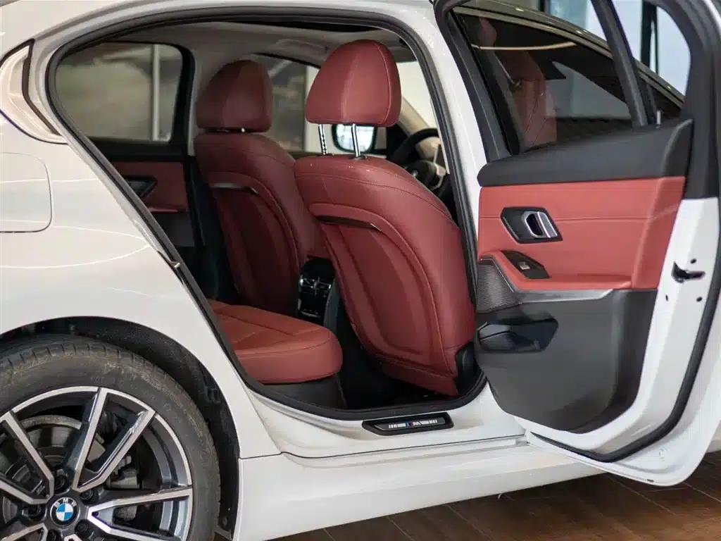 2024 BMW 3 Series 325Li M Sport Package — миниатюра 15