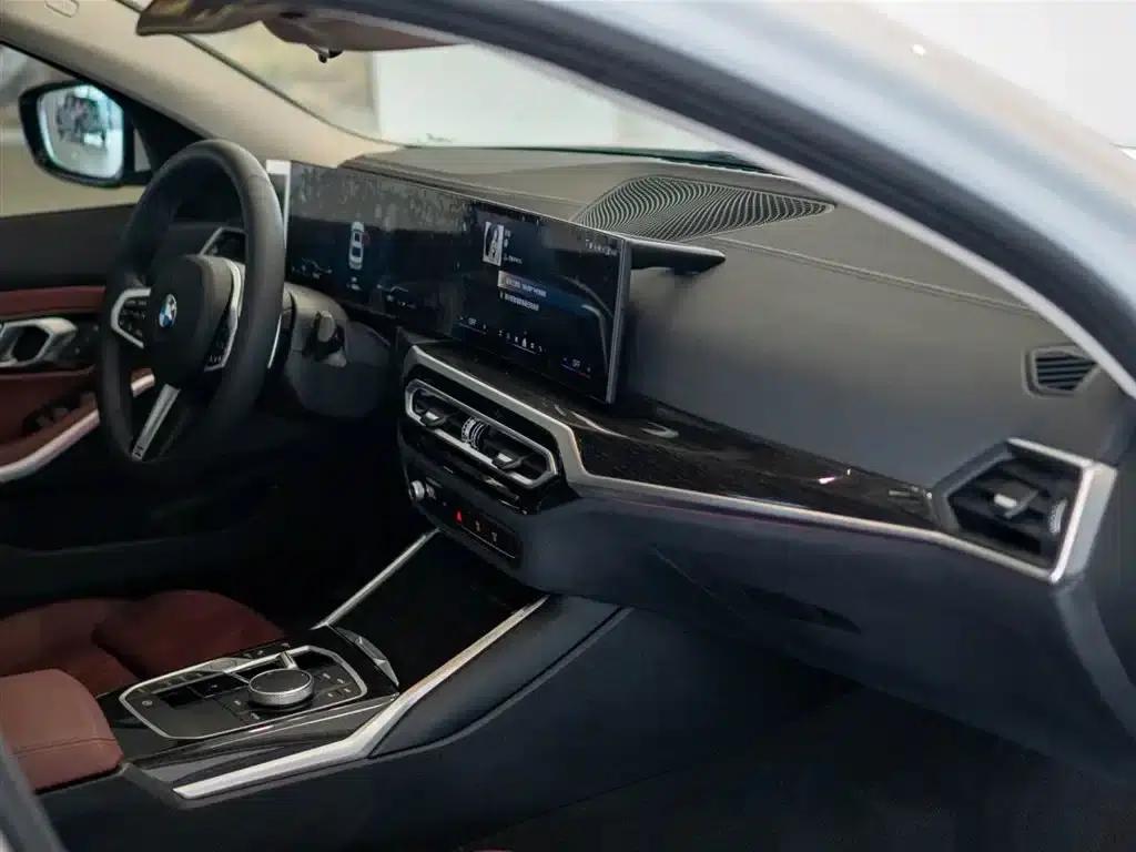 2024 BMW 3 Series 325Li M Sport Package — миниатюра 19
