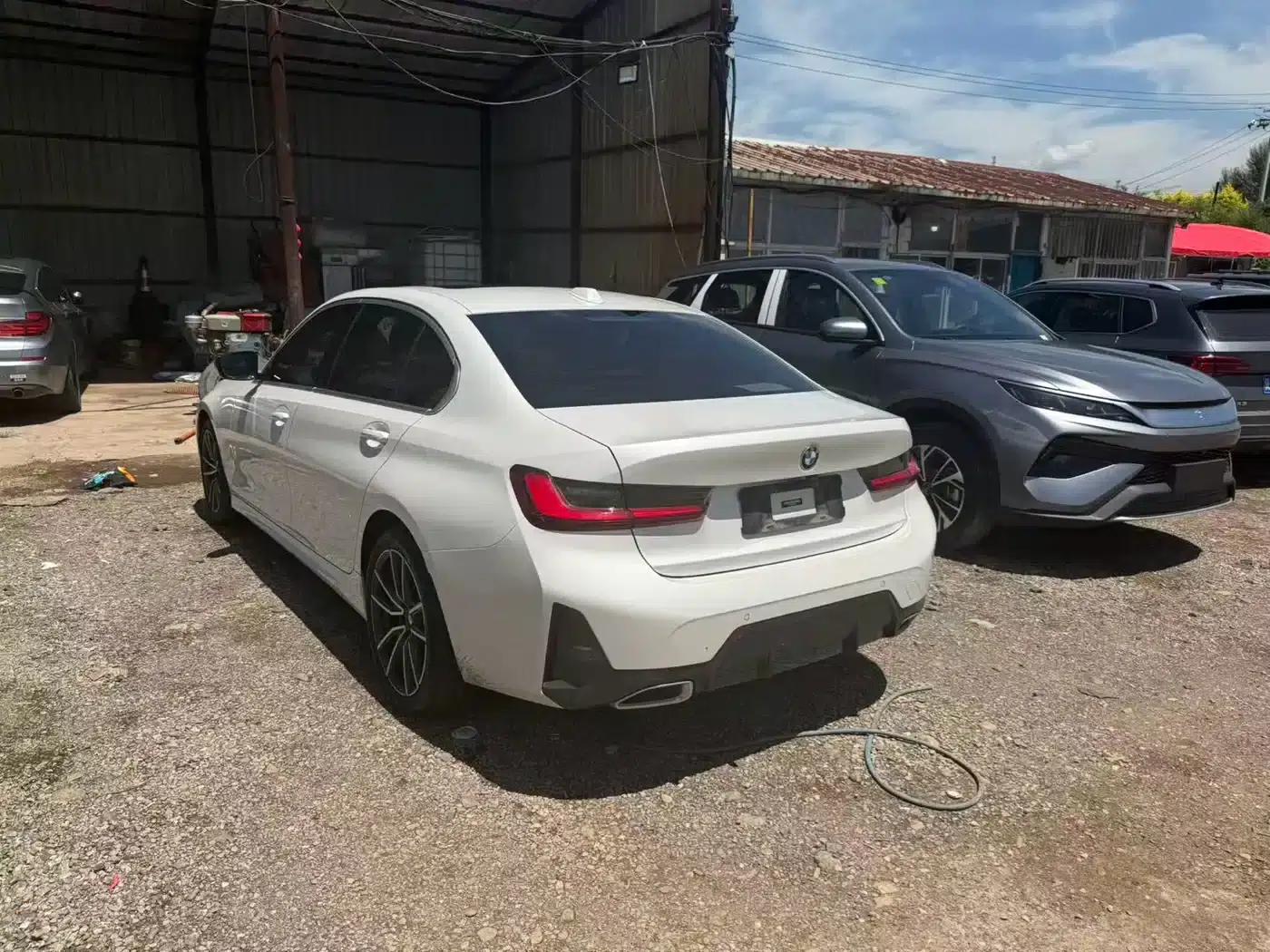 2023 BMW 3 Series 320Li M Sport Package — миниатюра 8