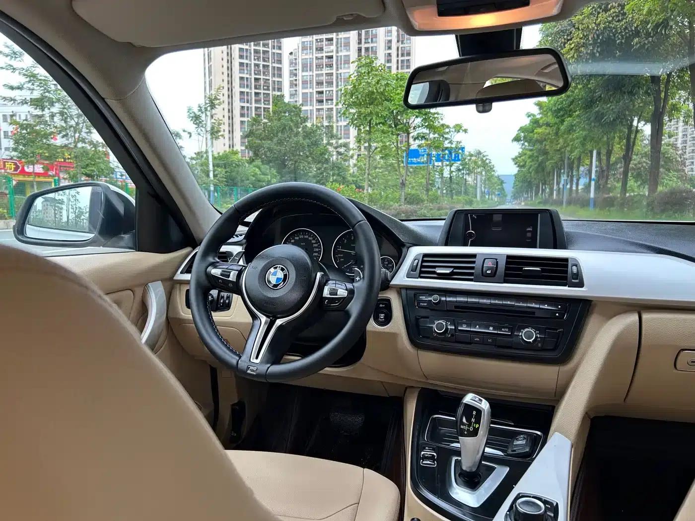 2015 BMW 3 Series 316i Progressive — миниатюра 8