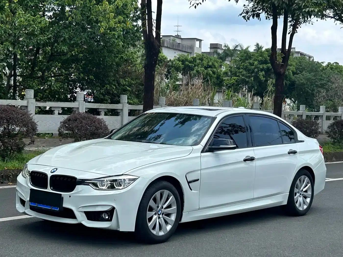 BMW 3 Series 2013 320Li Luxury Design Package — миниатюра 1