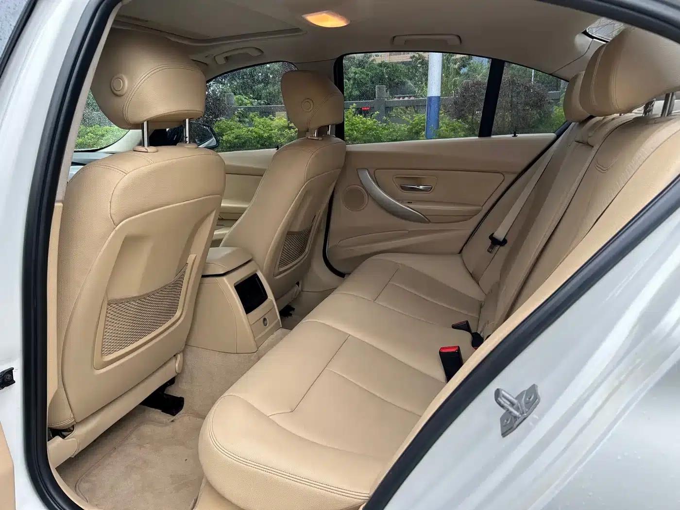 2013 BMW 3 Series 316i Progressive — миниатюра 8