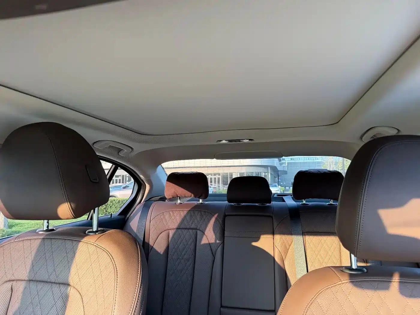 2023 BMW 3 Series 320Li M Sport Package — миниатюра 18