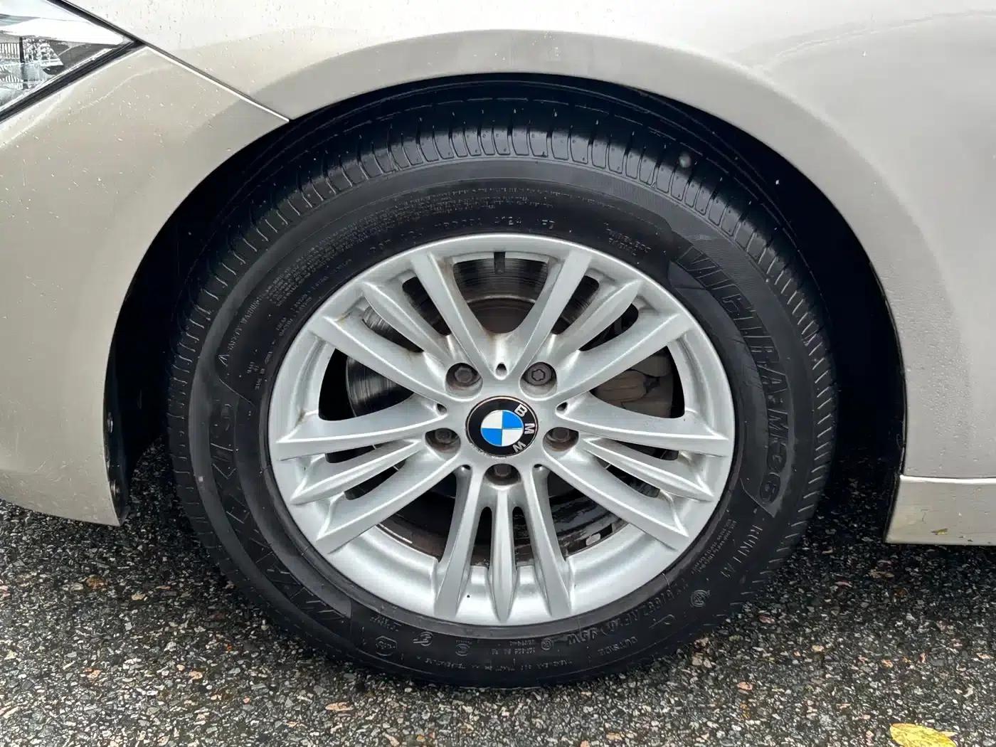 BMW 3 Series 2013 320Li Fashion Edition — миниатюра 7