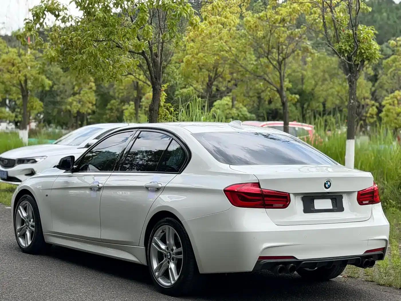 2019 BMW 3 Series 320i M Sport Package — миниатюра 23