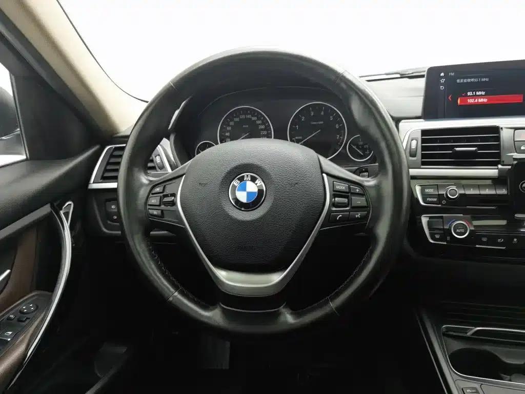 BMW 3 Series 2019 320Li Fashion Edition — миниатюра 11