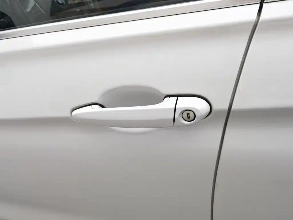 BMW 3 Series 2019 320Li Fashion Edition — миниатюра 18