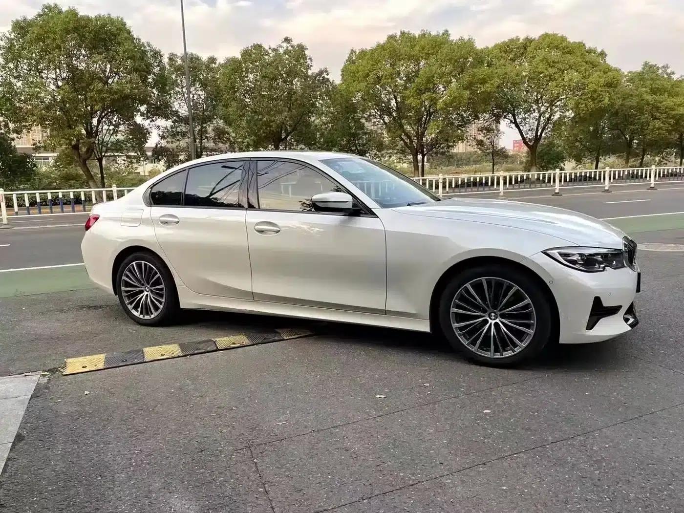 2020 BMW 3 Series 320i Sport Package — миниатюра 6
