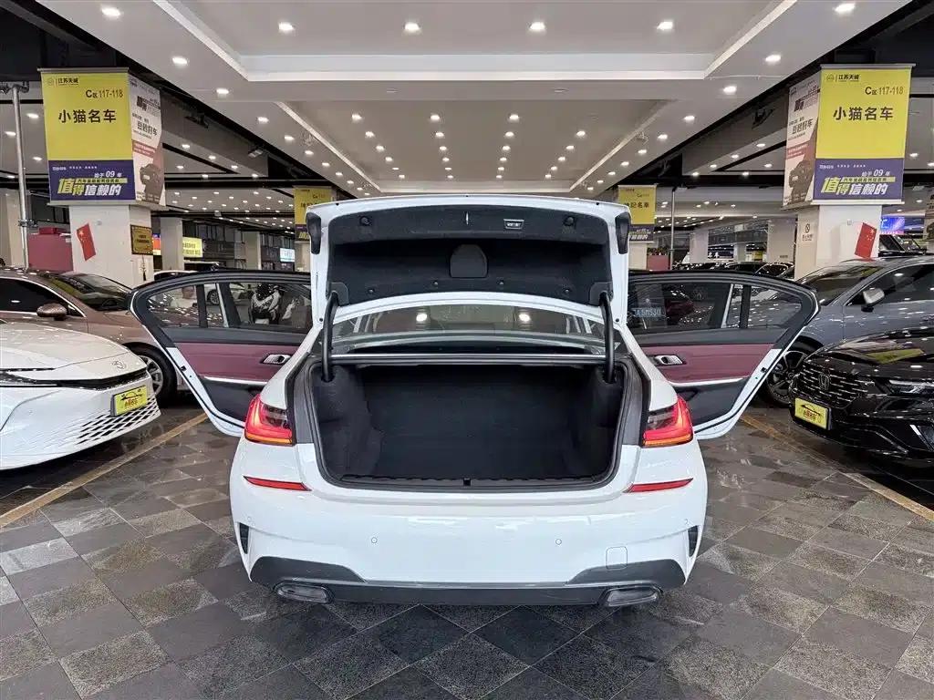 2022 BMW 3 Series 325Li M Sport Shadow Edition — миниатюра 12