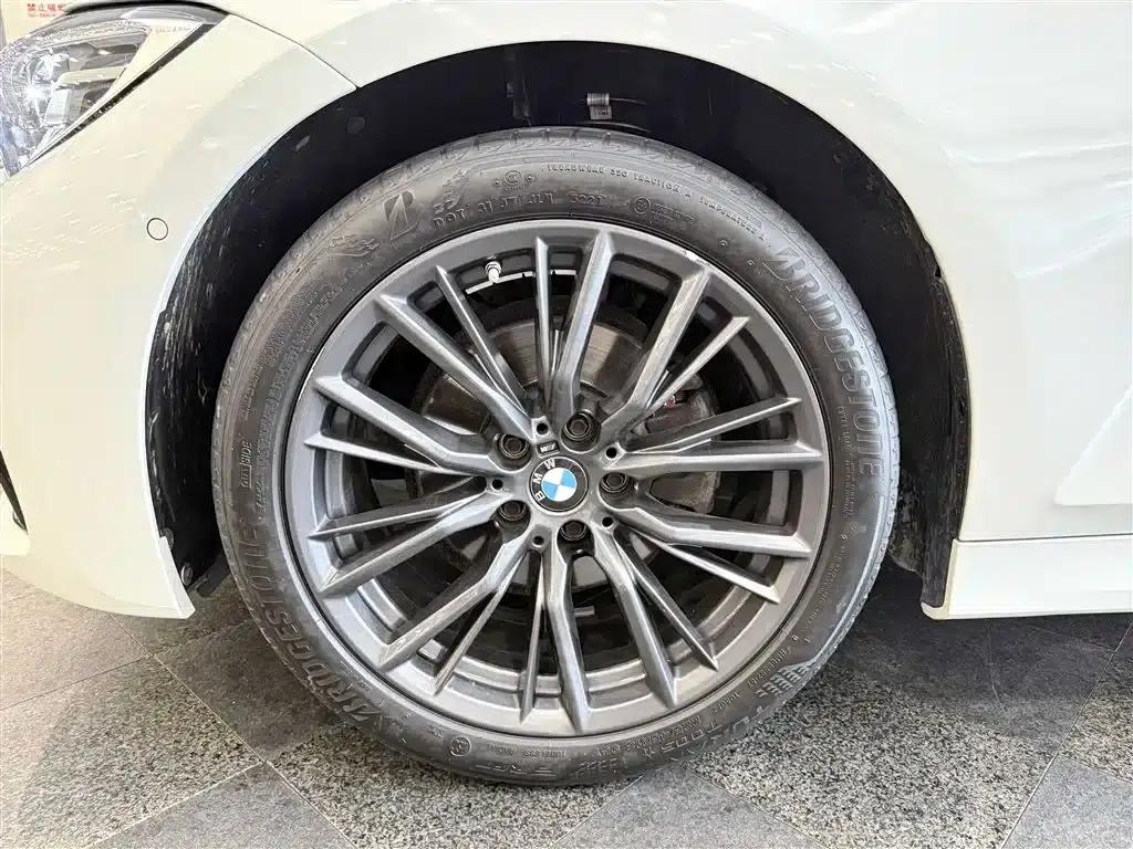 2022 BMW 3 Series 325Li M Sport Shadow Edition — миниатюра 17