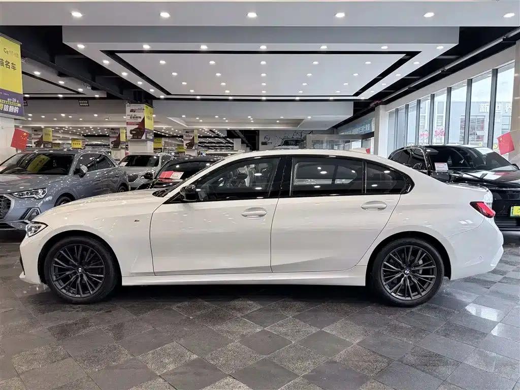 2022 BMW 3 Series 325Li M Sport Shadow Edition — миниатюра 9