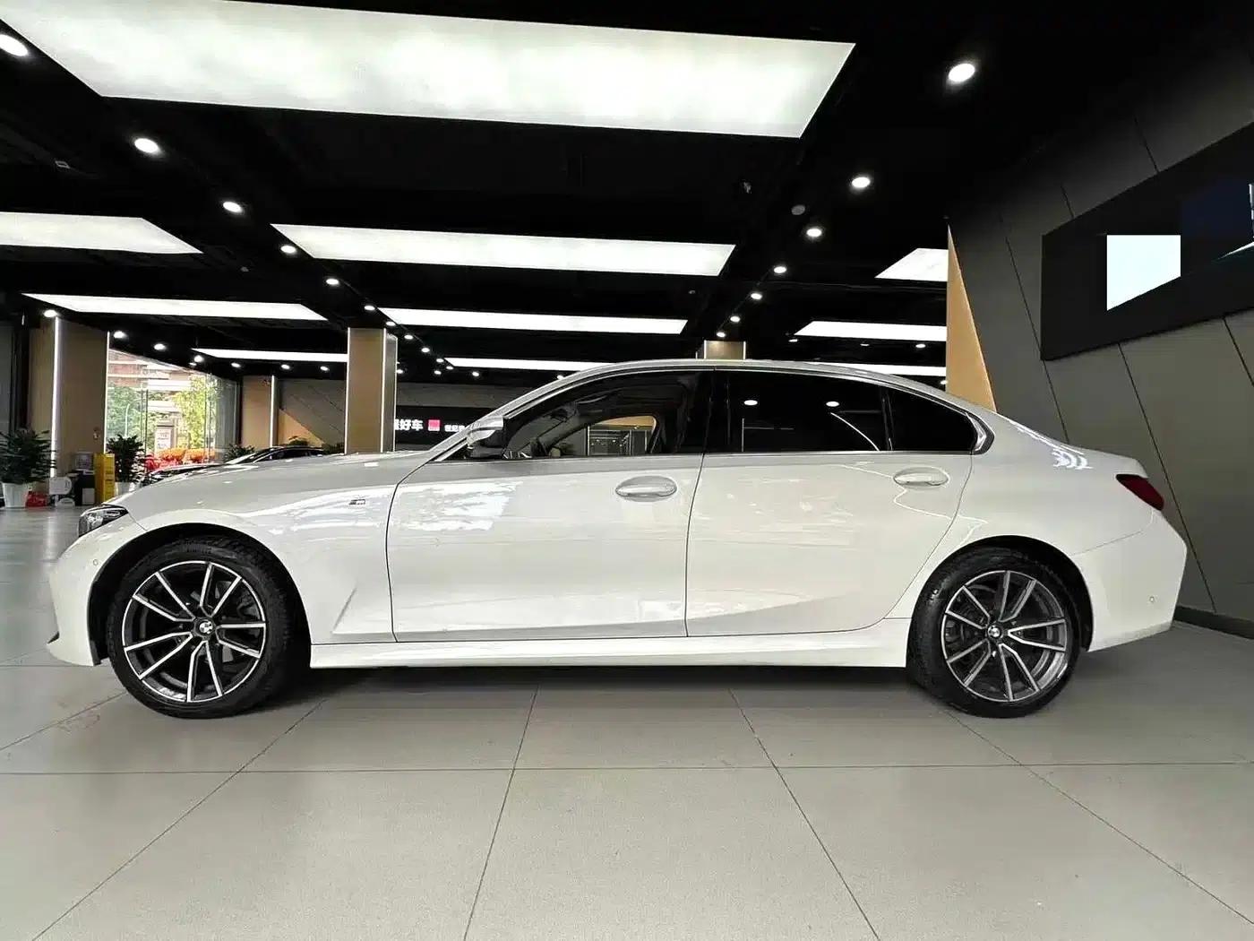 2023 BMW 3 Series 325Li M Sport Package — миниатюра 3