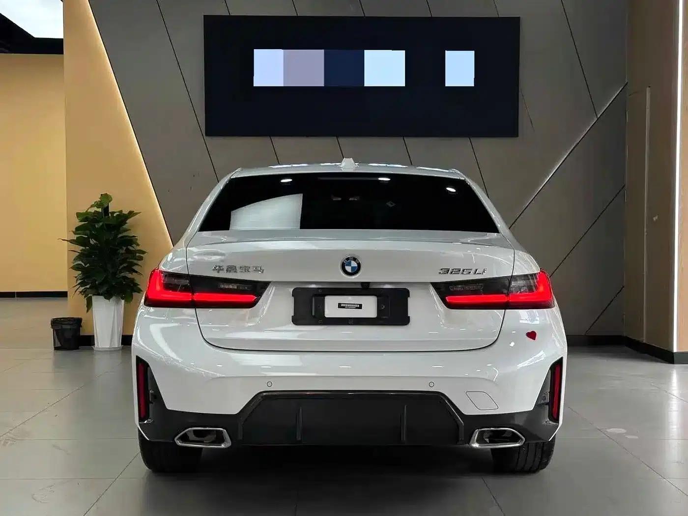 2023 BMW 3 Series 325Li M Sport Package — миниатюра 7