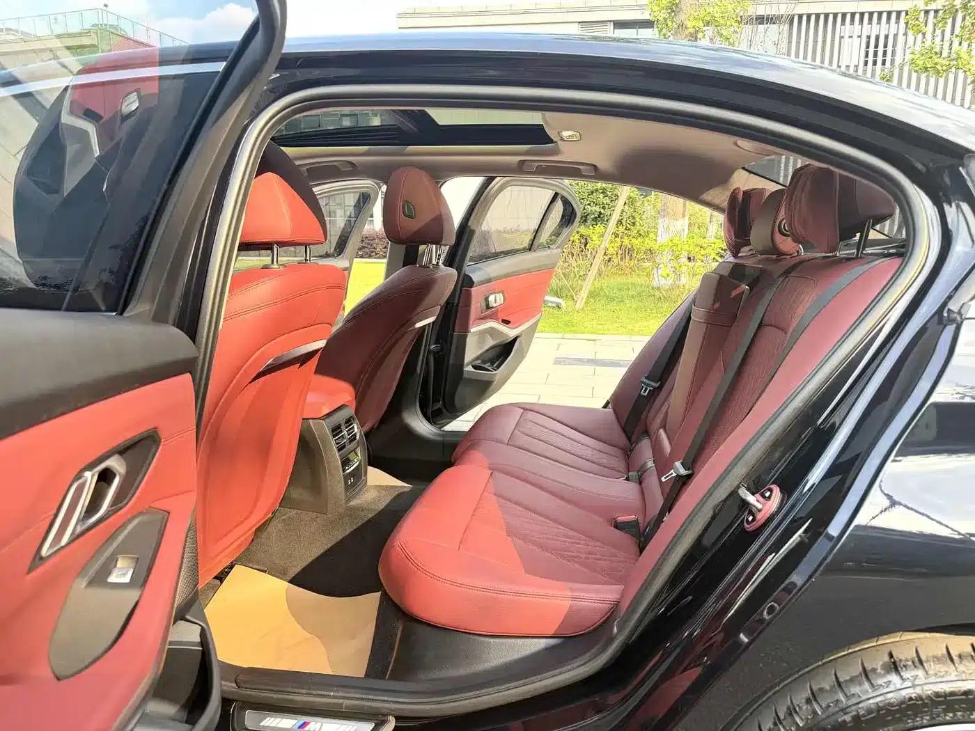 2023 BMW 3 Series 320Li M Sport Package — миниатюра 4