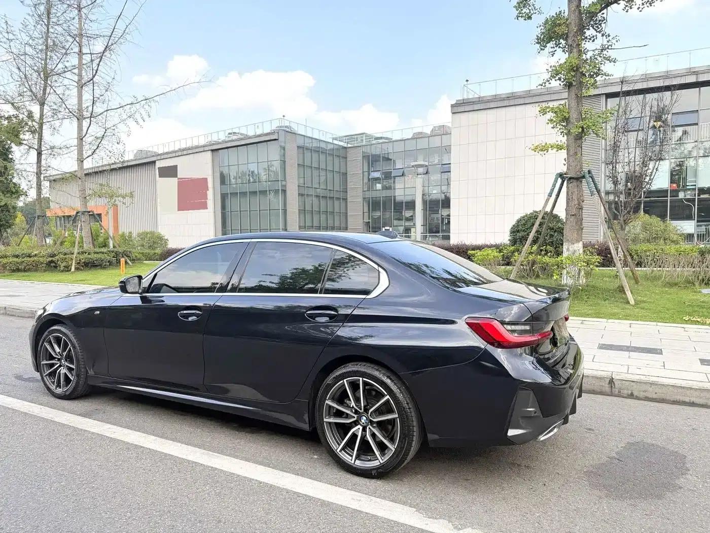 2023 BMW 3 Series 320Li M Sport Package — миниатюра 8