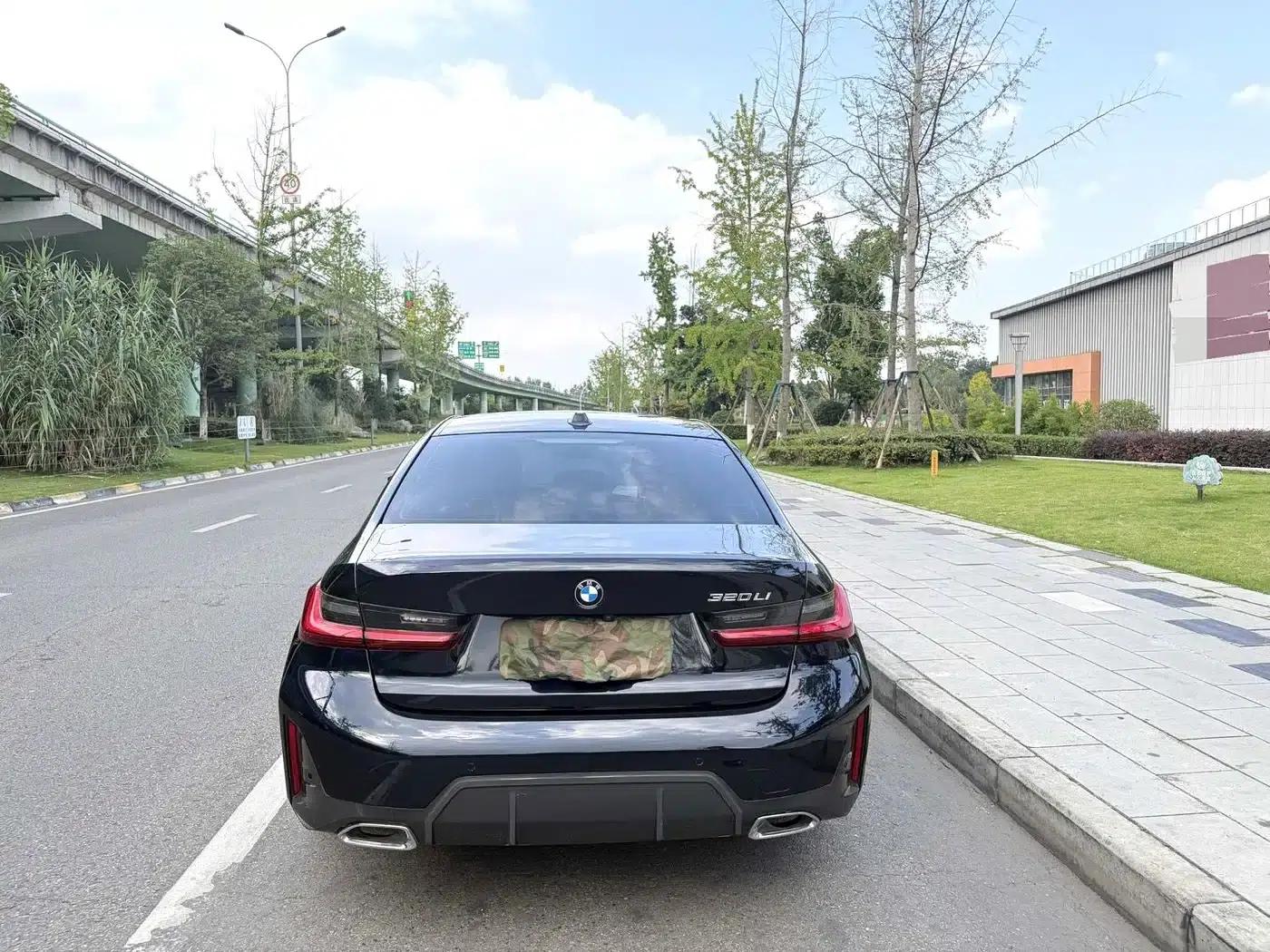 2023 BMW 3 Series 320Li M Sport Package — миниатюра 9