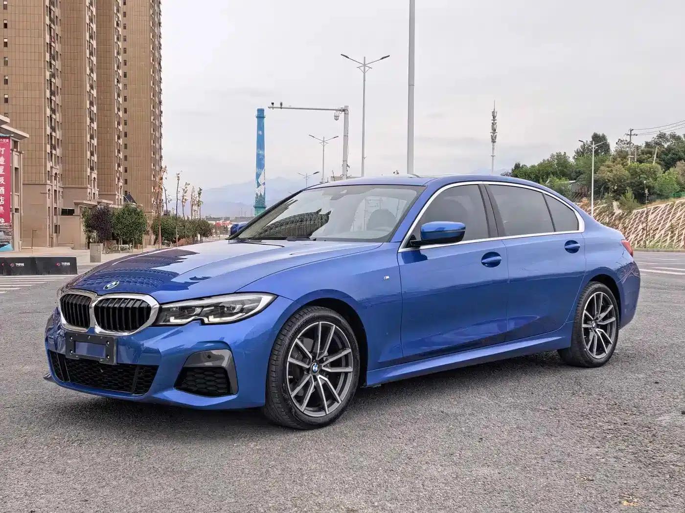 2020 BMW 3 Series 325Li M Sport Package — миниатюра 1