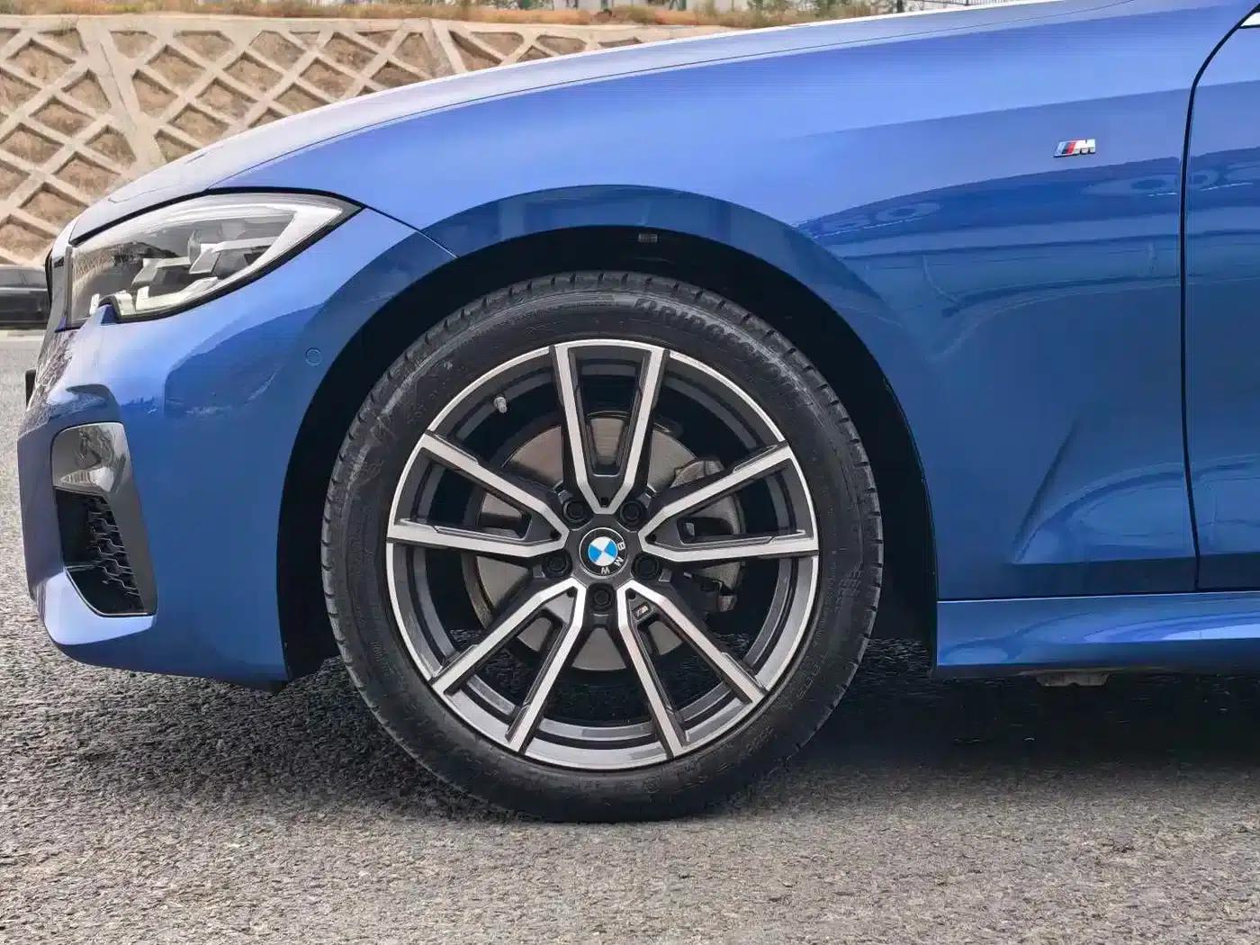2020 BMW 3 Series 325Li M Sport Package — миниатюра 14