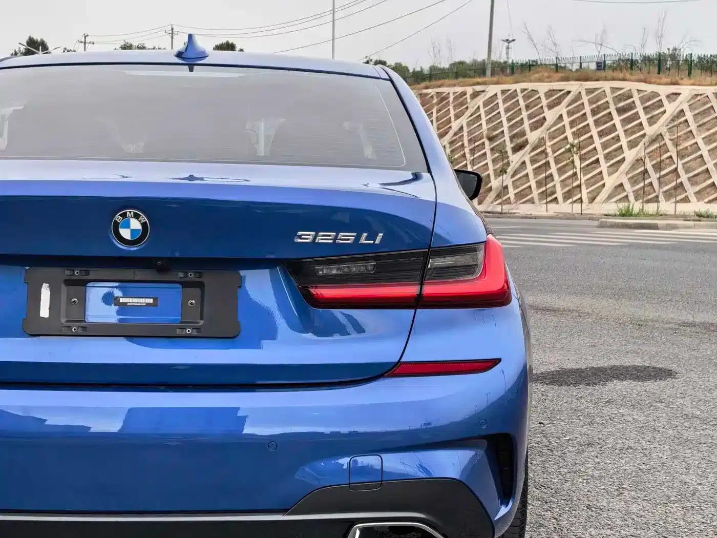 2020 BMW 3 Series 325Li M Sport Package — миниатюра 15