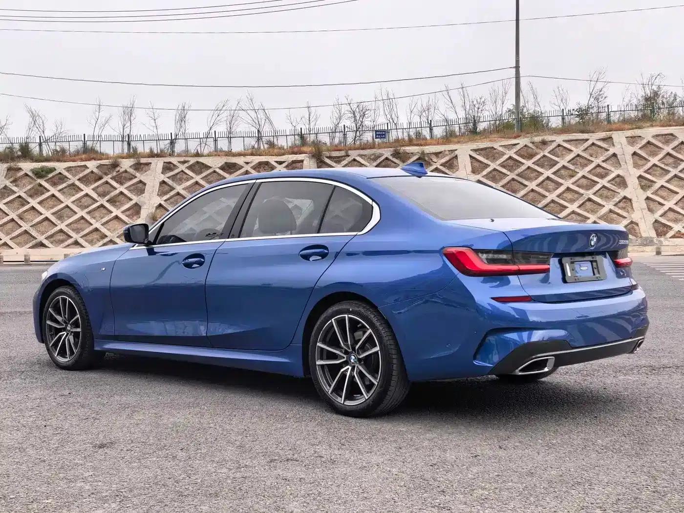 2020 BMW 3 Series 325Li M Sport Package — миниатюра 4