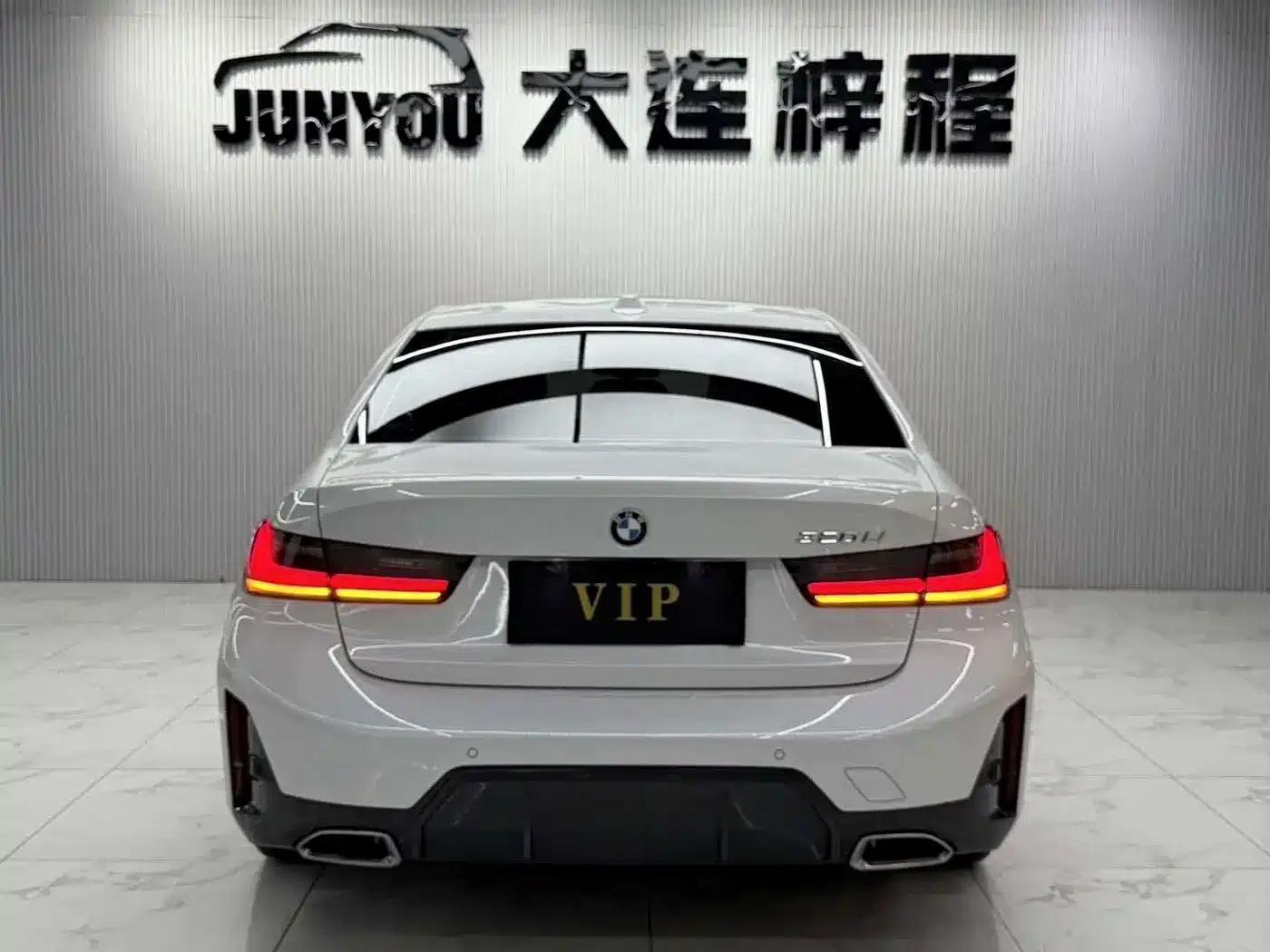 2023 BMW 3 Series 320Li M Sport Package — миниатюра 5