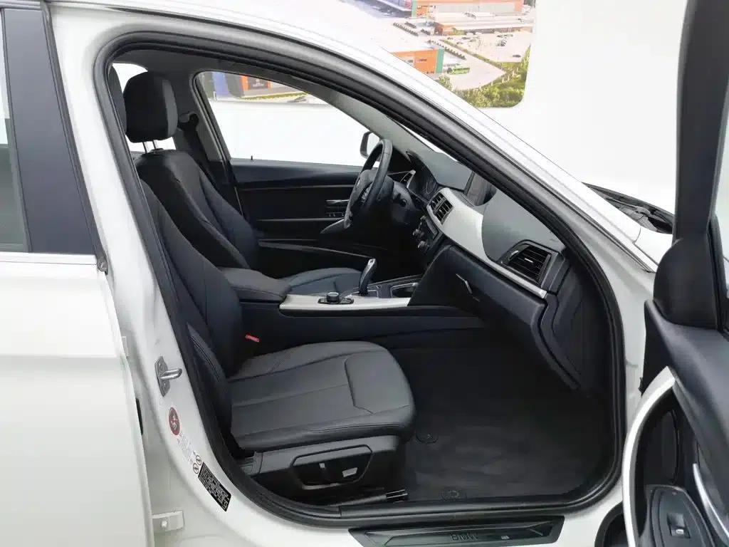 BMW 3 Series 2014 320Li Fashion Edition — миниатюра 23