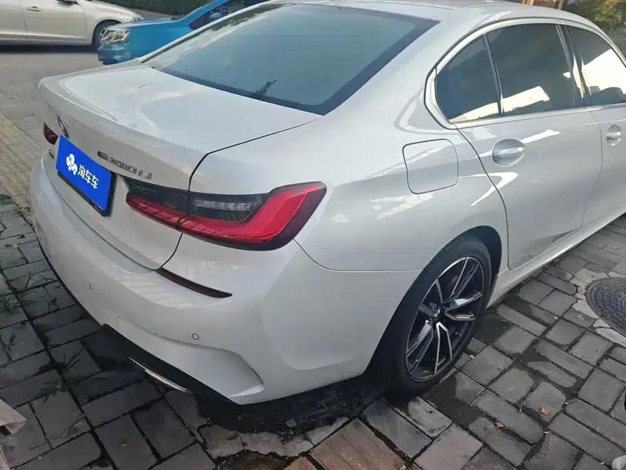 BMW 3 Series 2021 Facelift II 320Li M Sport Package — миниатюра 3