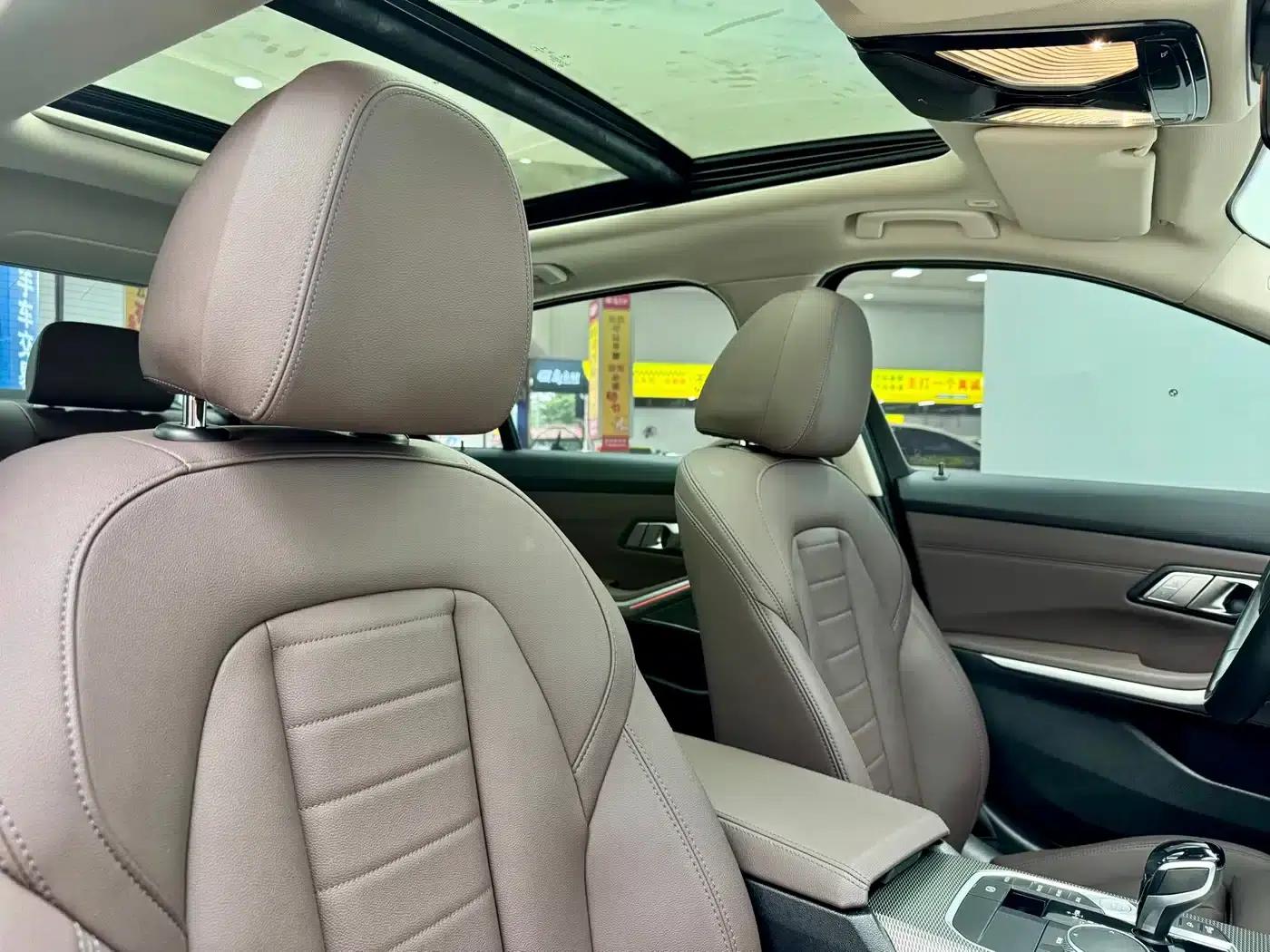 2020 BMW 3 Series 325Li M Sport Shadow Edition — миниатюра 15